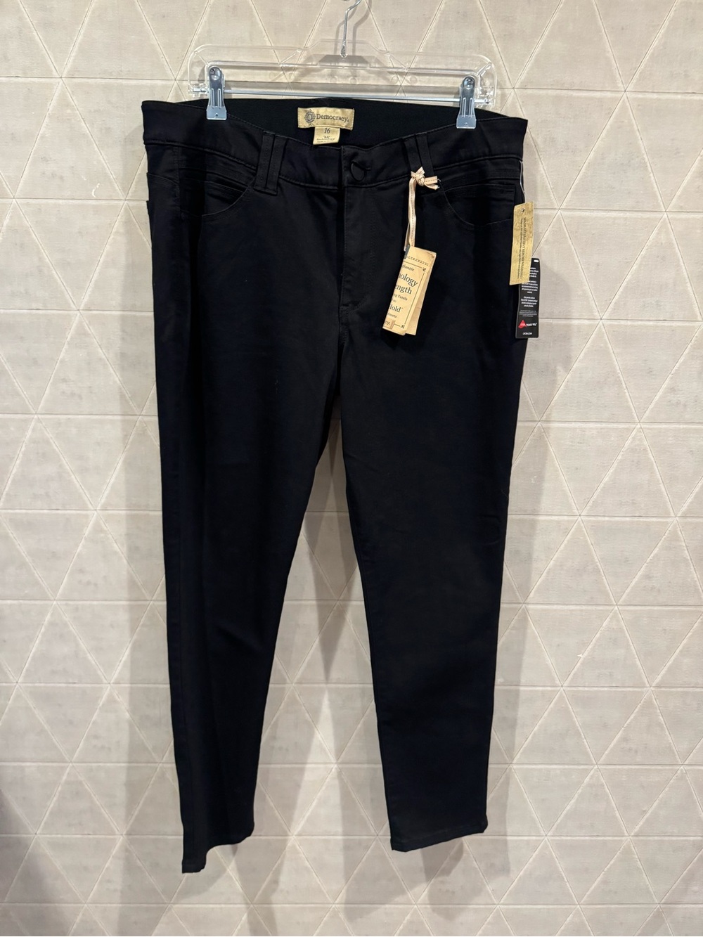 Democracy NWT Plus 16w Ab Technology Slimming Black Skinny Jeans Stretchy NEW